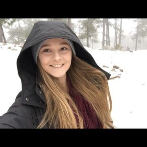 Meet your Posher, Lauren